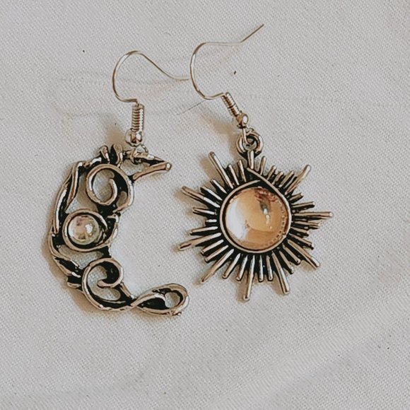 COPY - Boho Sun And Moon Earrings Crystal Drop Earrings - Picture 4 of 4